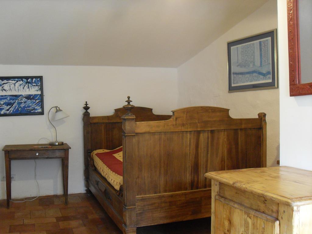 Chambre D'Hotes Les Bienvenus Lagrasse Exteriér fotografie