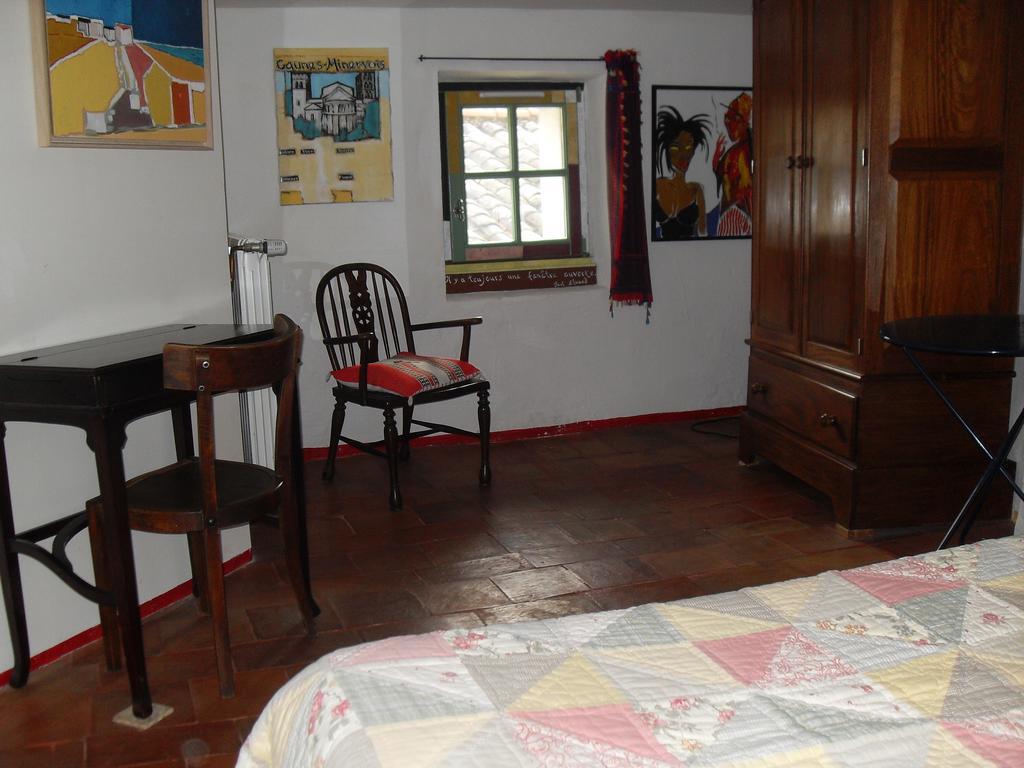Chambre D'Hotes Les Bienvenus Lagrasse Exteriér fotografie